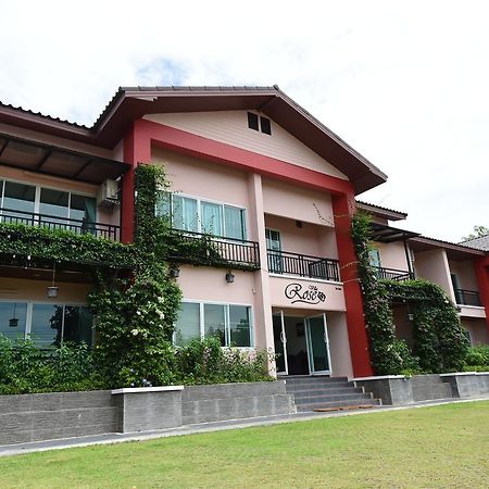 Rose Villa Hote Pakchong Ngoại thất bức ảnh