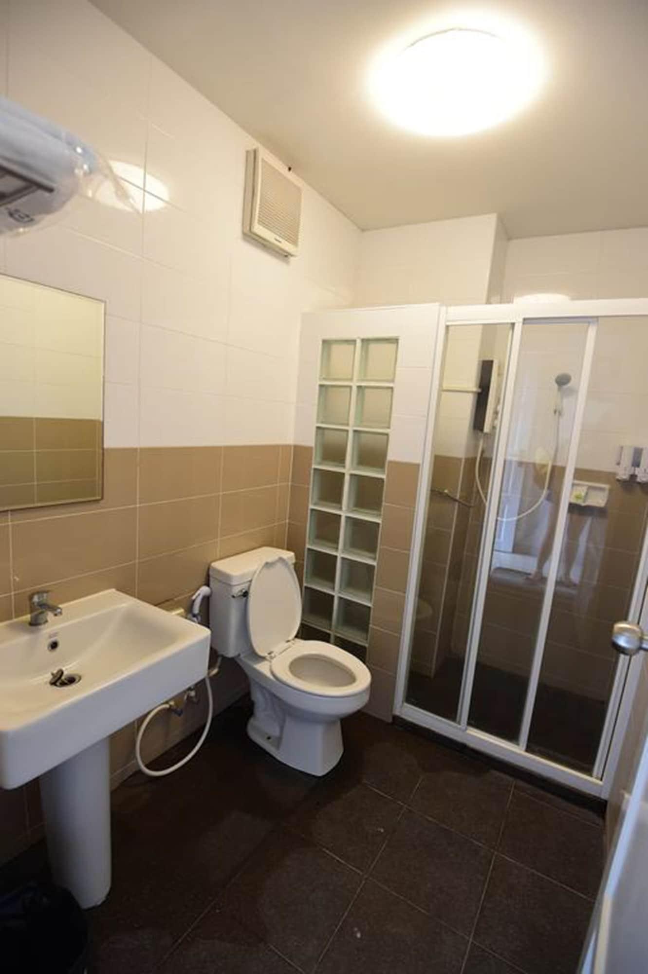 Rose Villa Hote Pakchong Ngoại thất bức ảnh