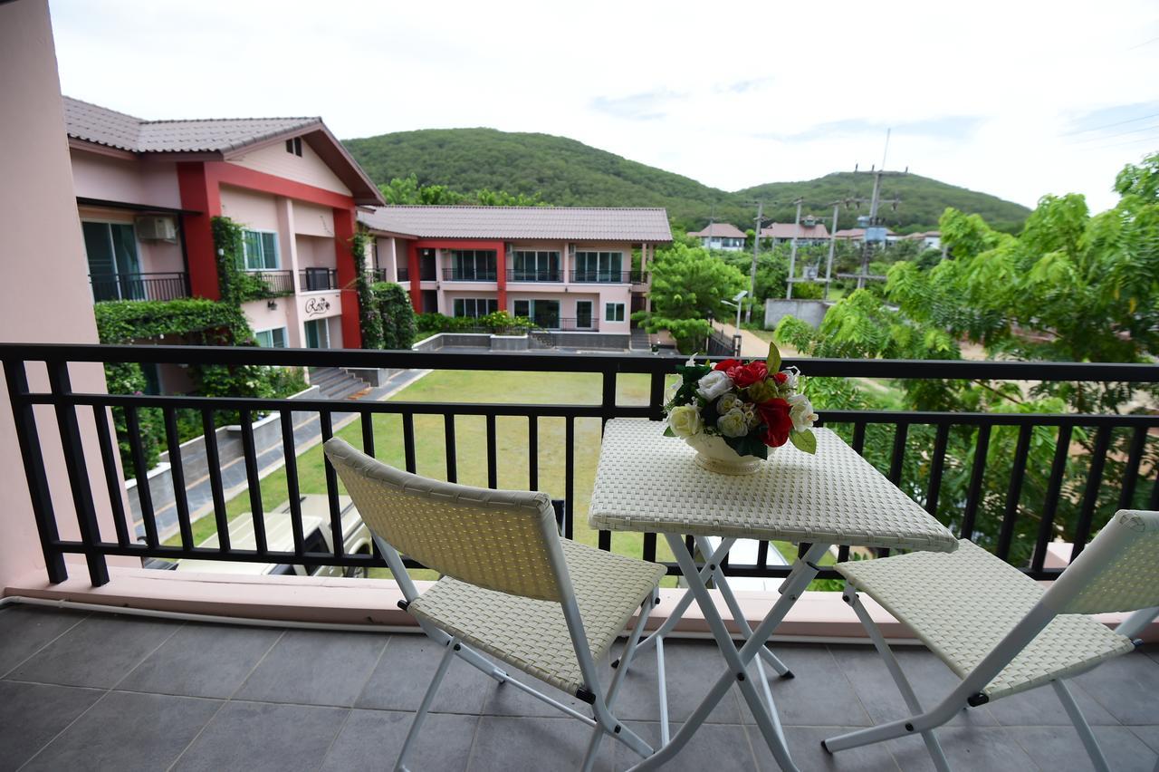 Rose Villa Hote Pakchong Ngoại thất bức ảnh